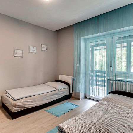 Magdi Vendeghaz A-B Apartment Celldomolk Exterior photo