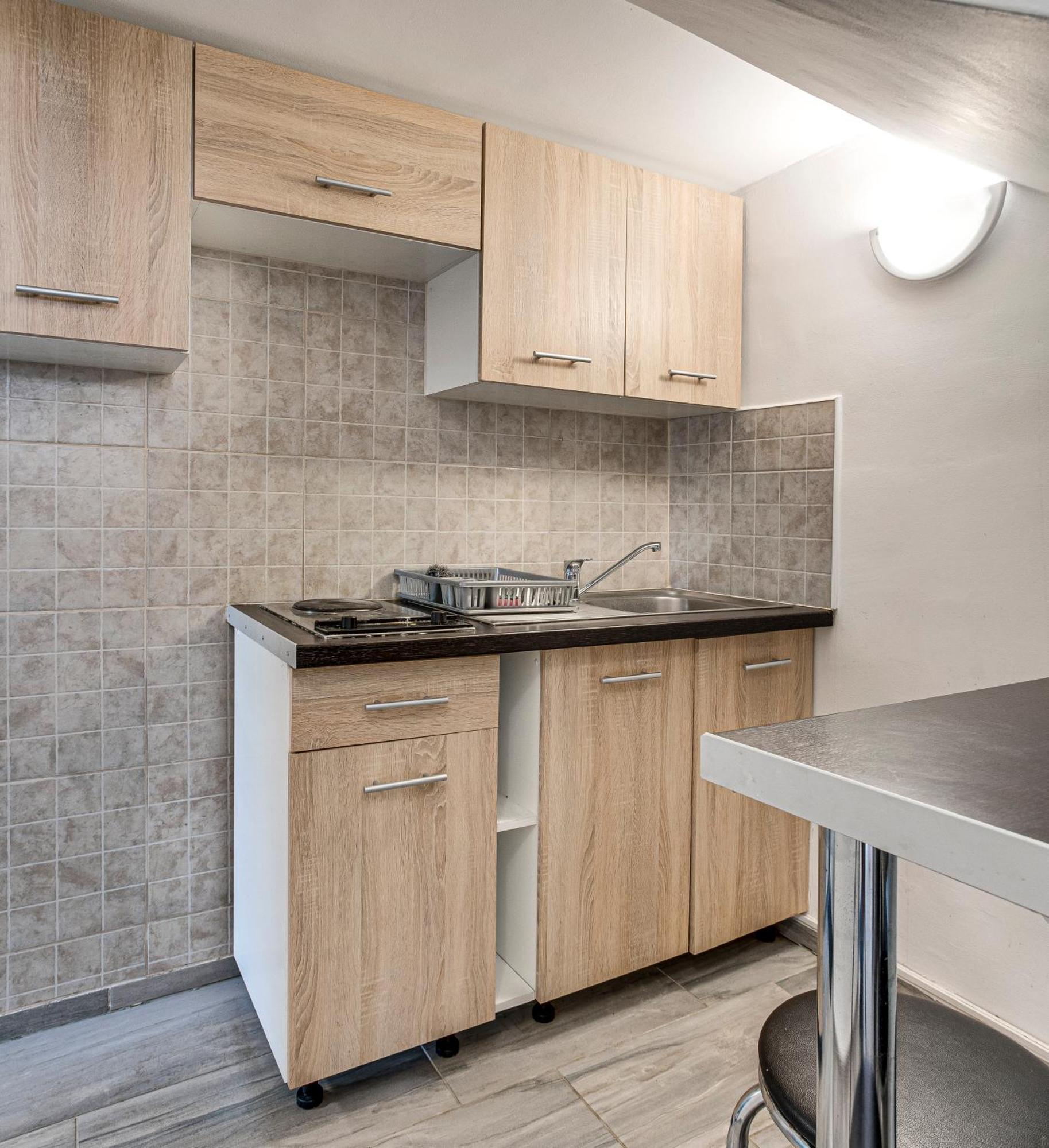 Magdi Vendeghaz A-B Apartment Celldomolk Exterior photo