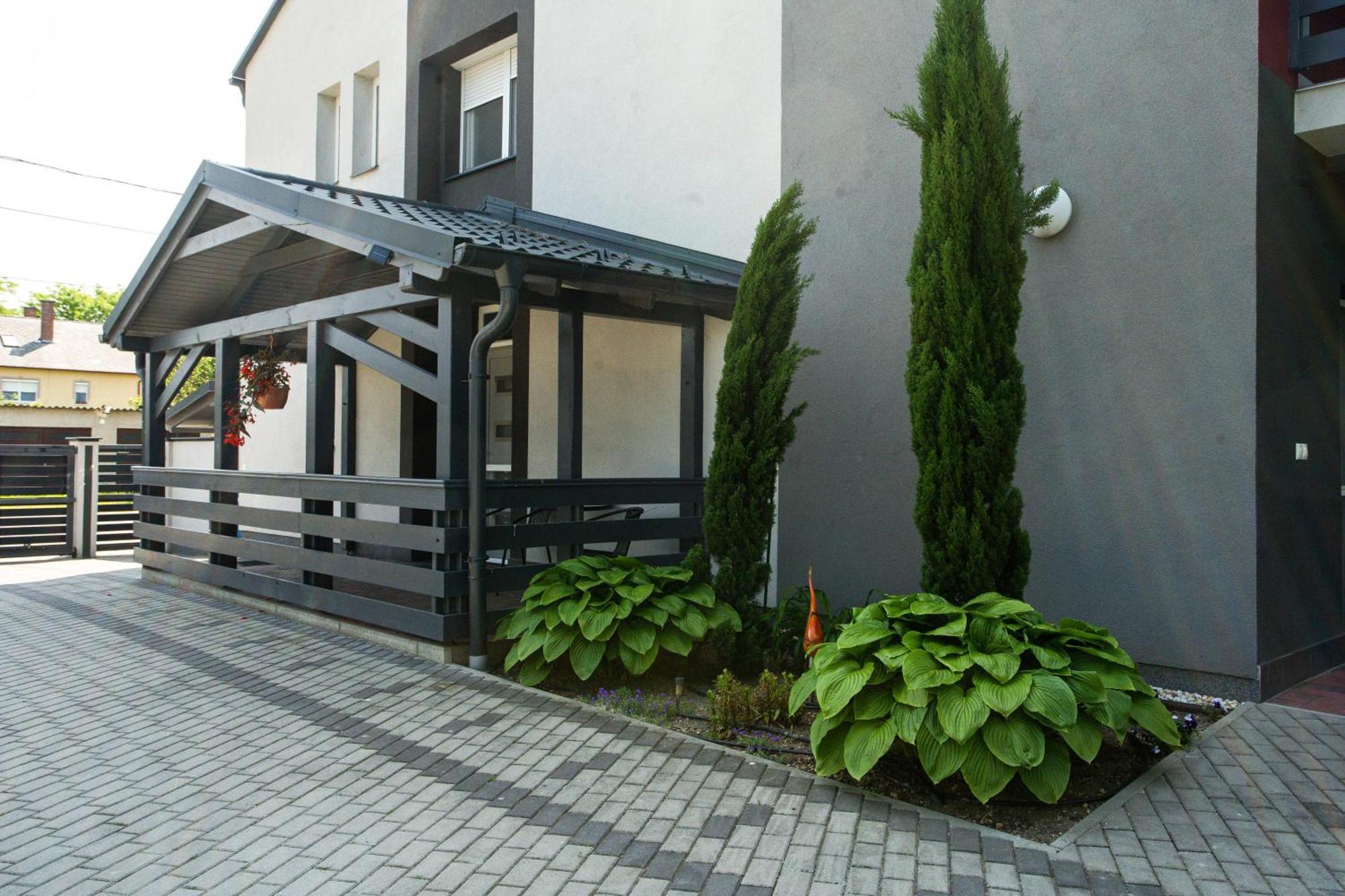 Magdi Vendeghaz A-B Apartment Celldomolk Exterior photo